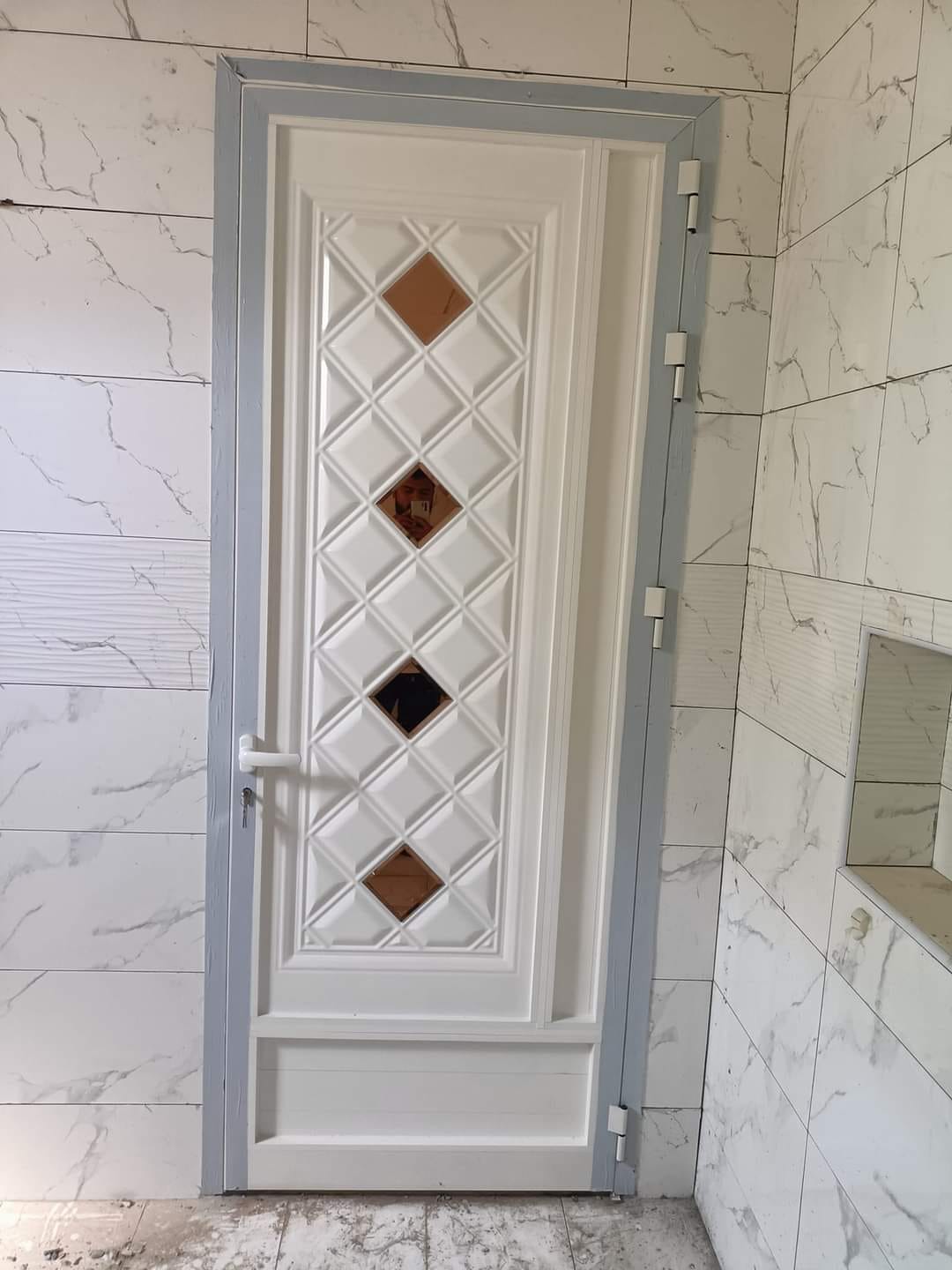 Aluminium Door - Photo 10