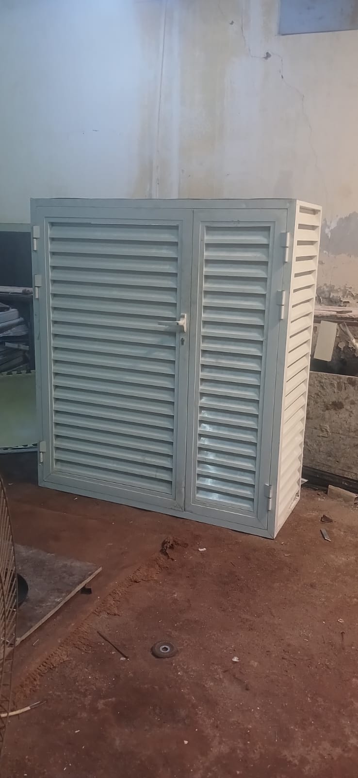 Louver Partition - Photo 12