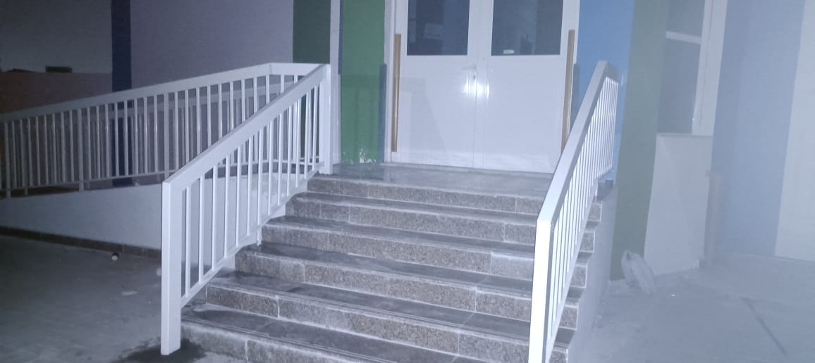 Aluminium Handrails - Photo 10