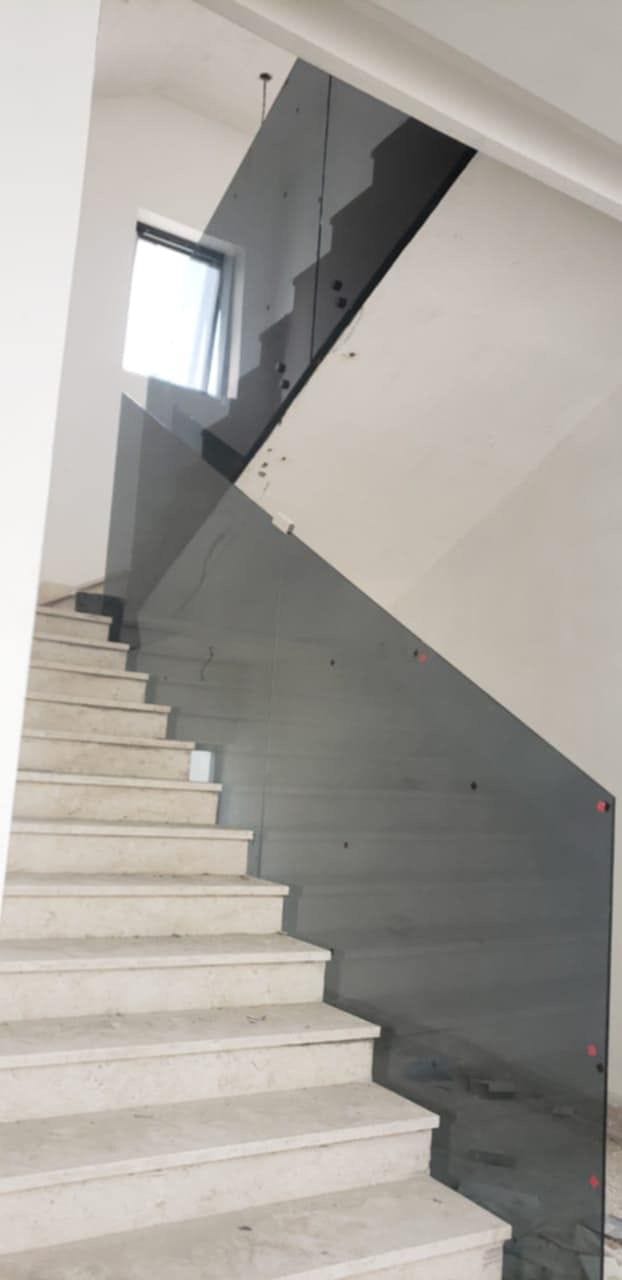 Aluminium Handrails - Photo 19