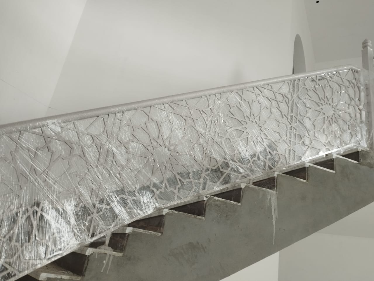 Aluminium Handrails - Photo 26