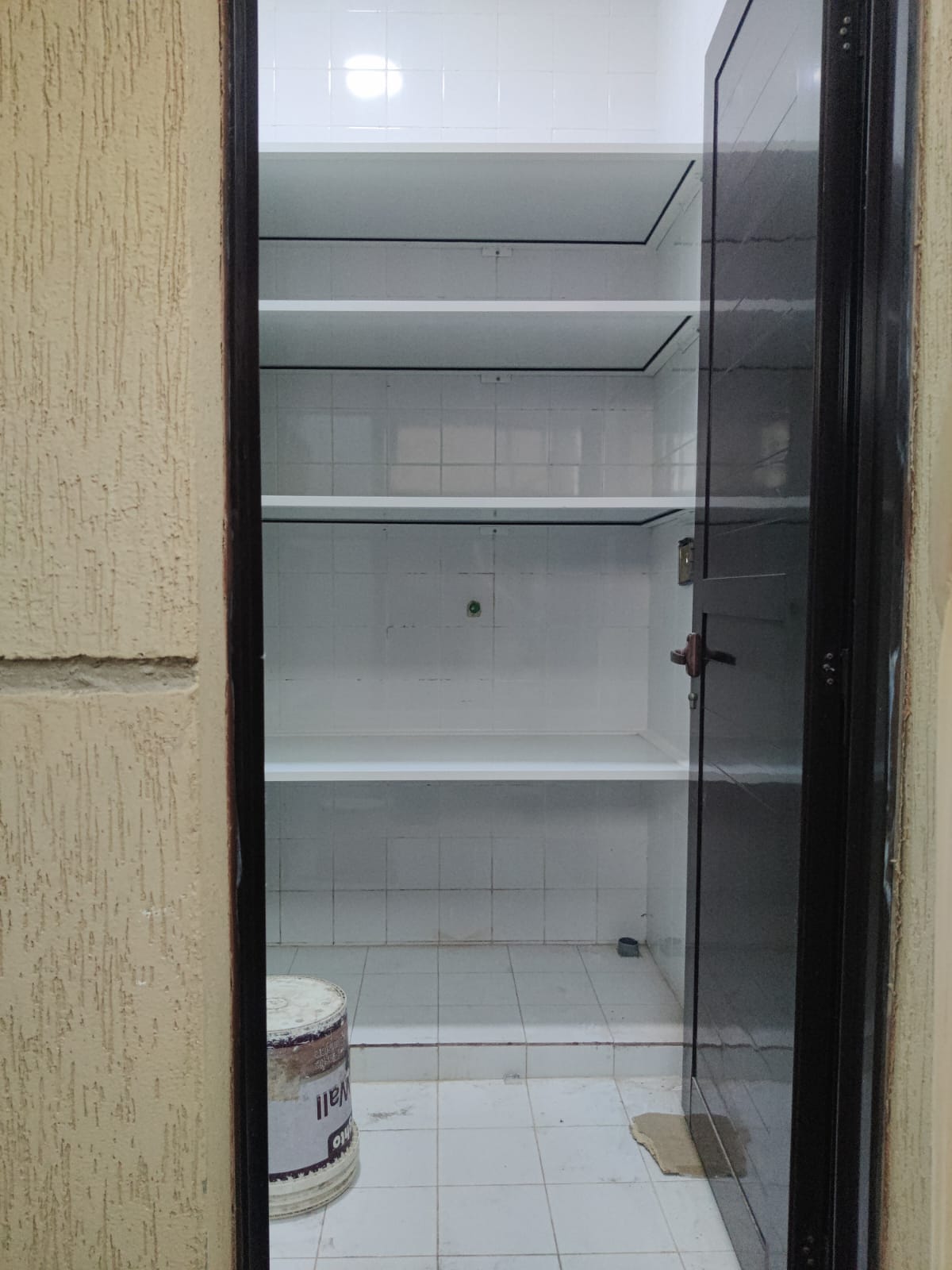 Kitchen Cabinet - Photo 17
