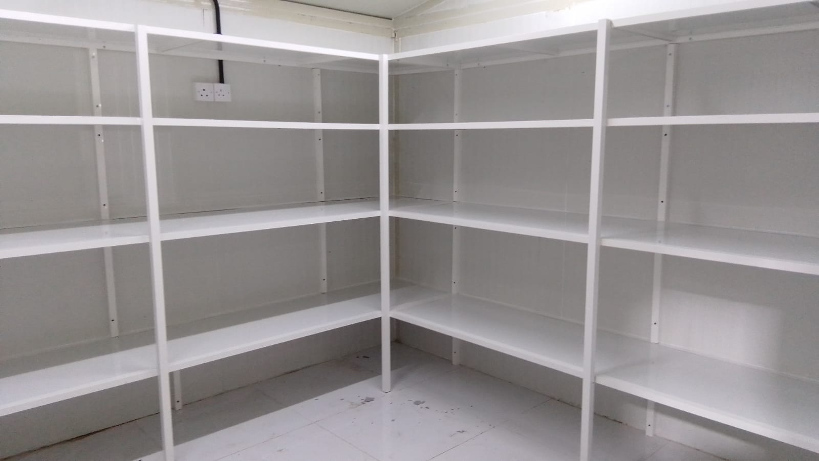 Kitchen Cabinet - Photo 20